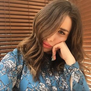 Meet your Posher, Alexis